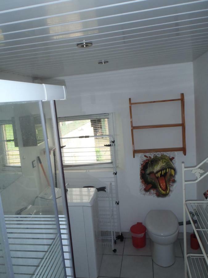 Studio Apartment Colline-Beaumont Bagian luar foto